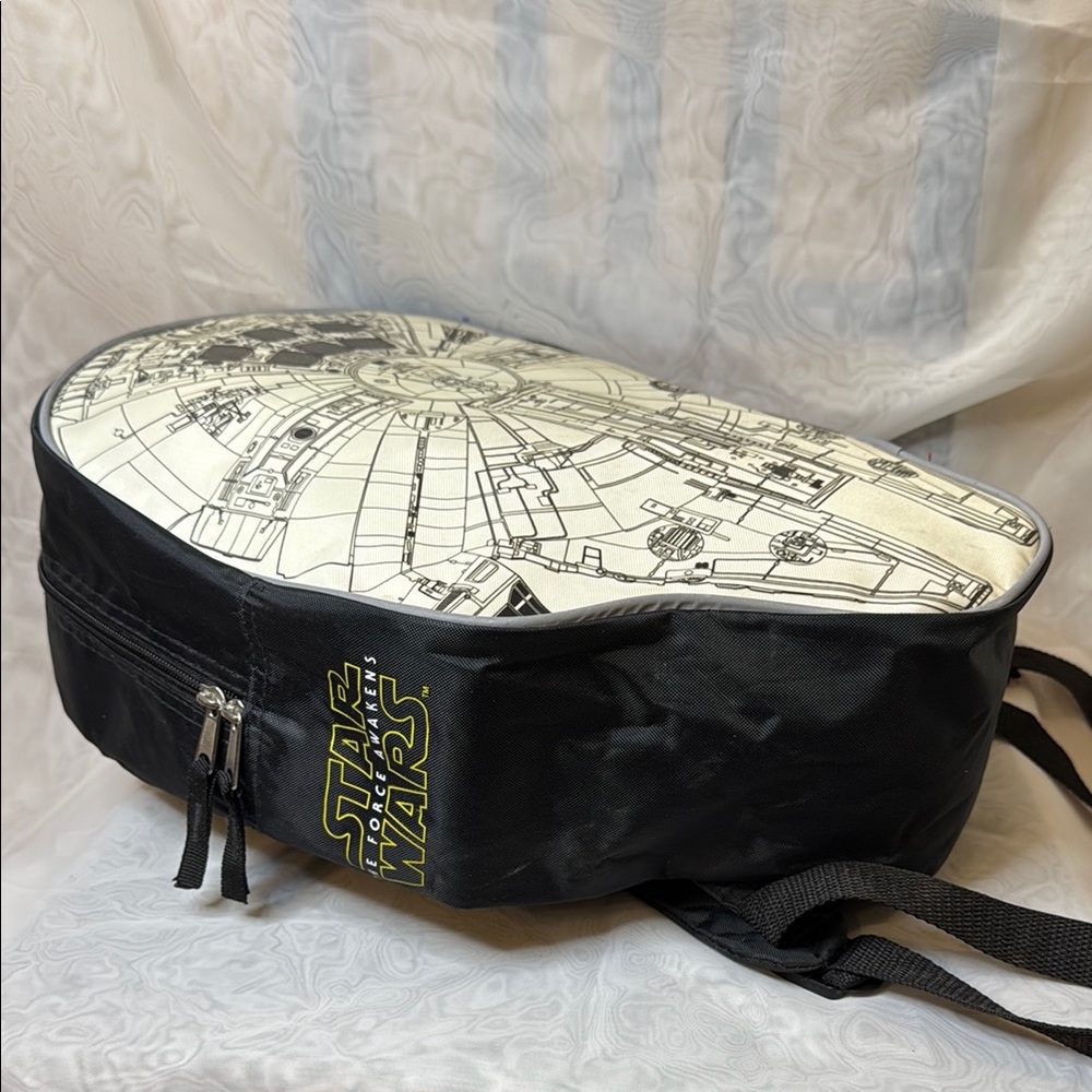 Star Wars Millennium Falcon Backpack - Picture 10 of 11